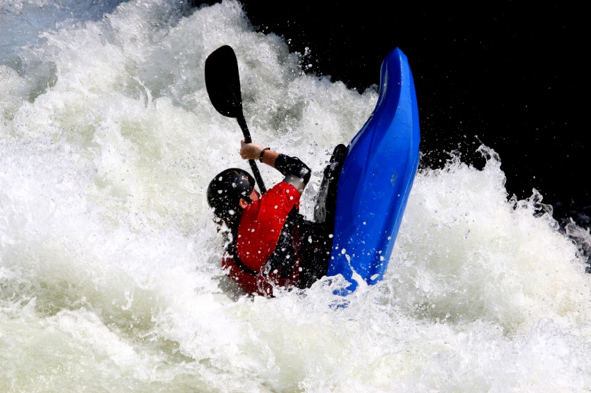 Wilderness Supply Learn to Whitewater Canoe and Kayak in Winnipeg