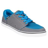 From put-in to camp, takeout to pub, the NRS Men's Vibe provides comfort and traction in a quality water shoe.