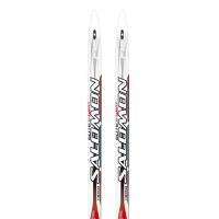 Wax-less touring ski. With high stability, maneuverability and excellent grip.